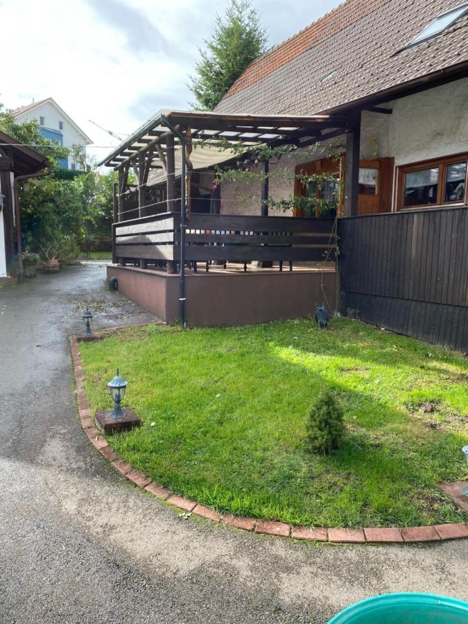 Basler Ferienwohnung Офенбург Екстериор снимка